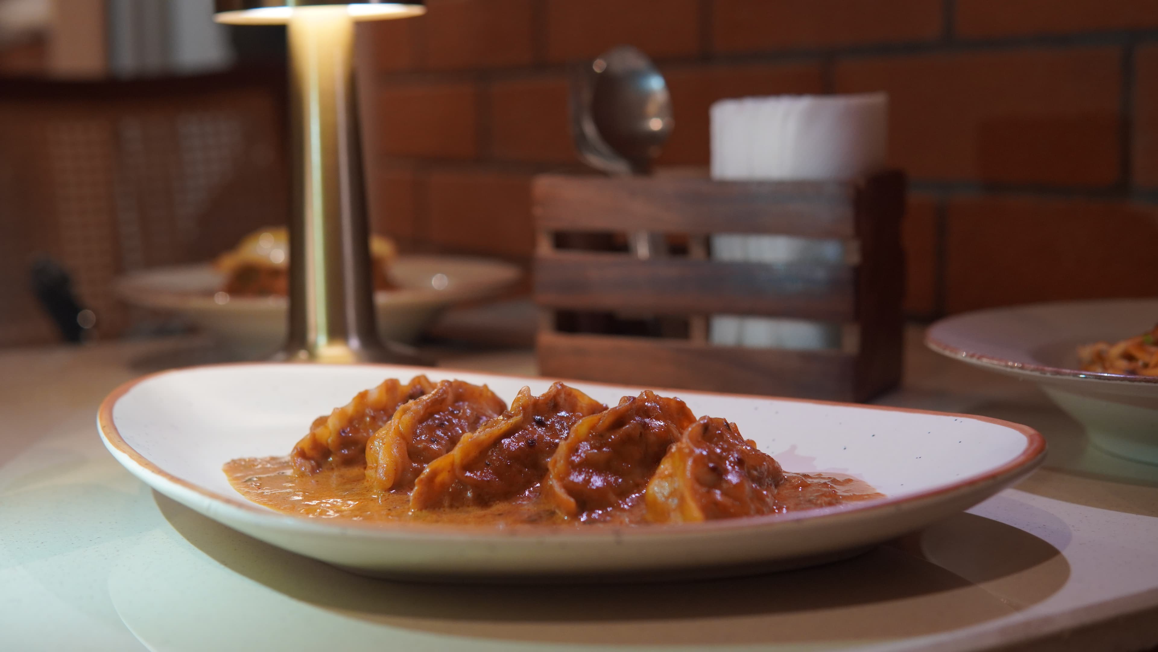 BANG BANG MANDU
(MOMOS)